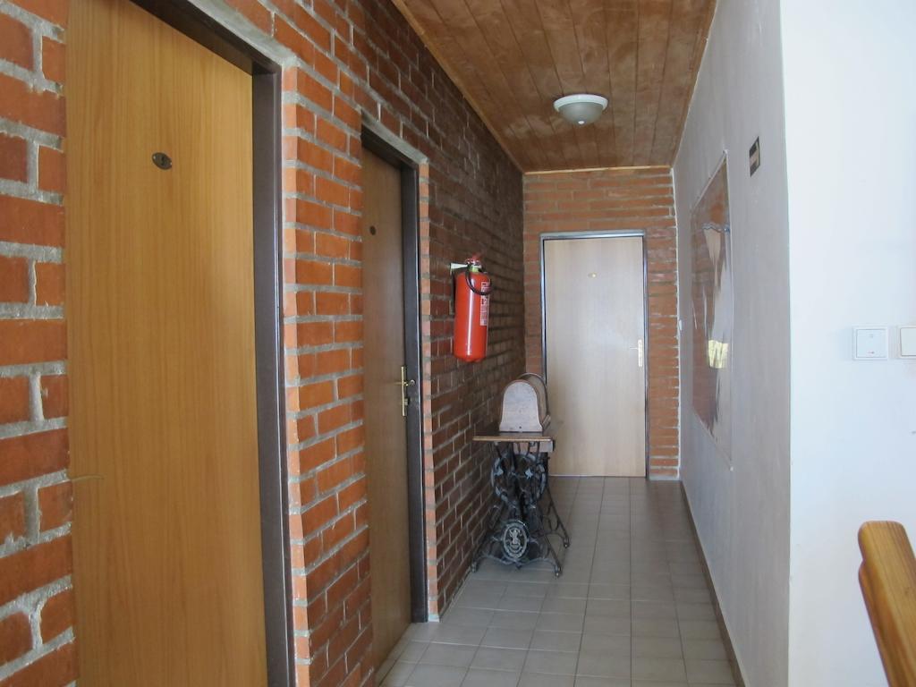 Penzion Eliska Praha Bagian luar foto
